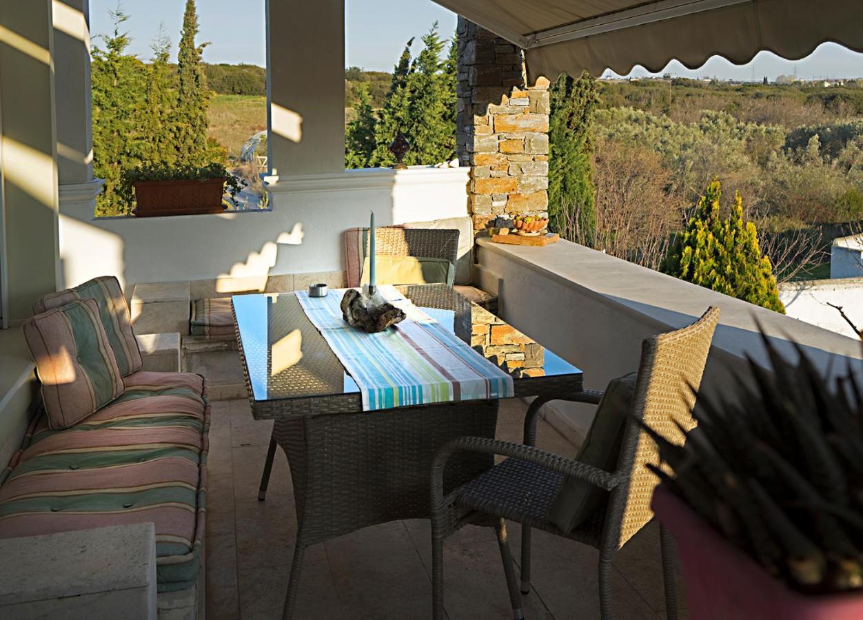 Lovely Apartm.Near Airport Kardia Екстер'єр фото